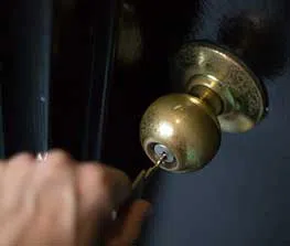 Roanoke TX Locksmith Store Roanoke, TX 817-752-3641 Roanoke TX Locksmith Store Roanoke, TX 817-752-3641 - Key-Broke-In-Lock
